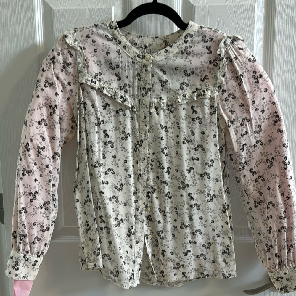 Old Navy—Top- size xs - Picture 2 of 7